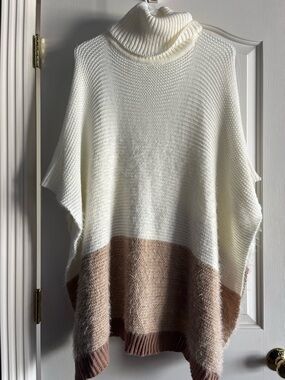 Apt. 9 Cream and Brown Colorblock Turtleneck Poncho Sweater